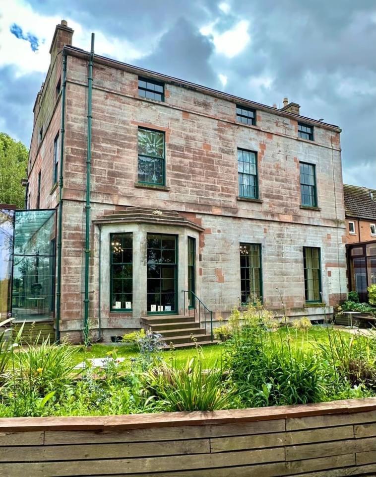 Stunning Period Townhouse With Garden, Walking Distance To Town Villa Dumfries Kültér fotó